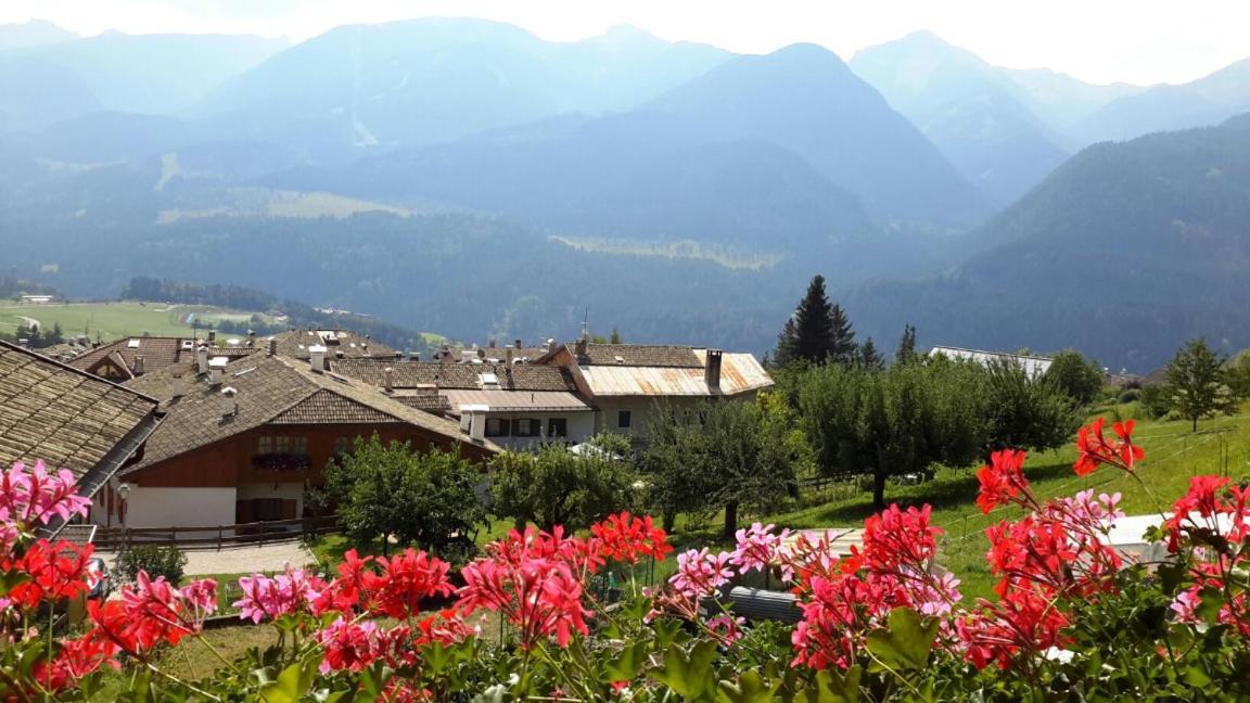 La Cesura Bed and Breakfast Carano  Buitenkant foto