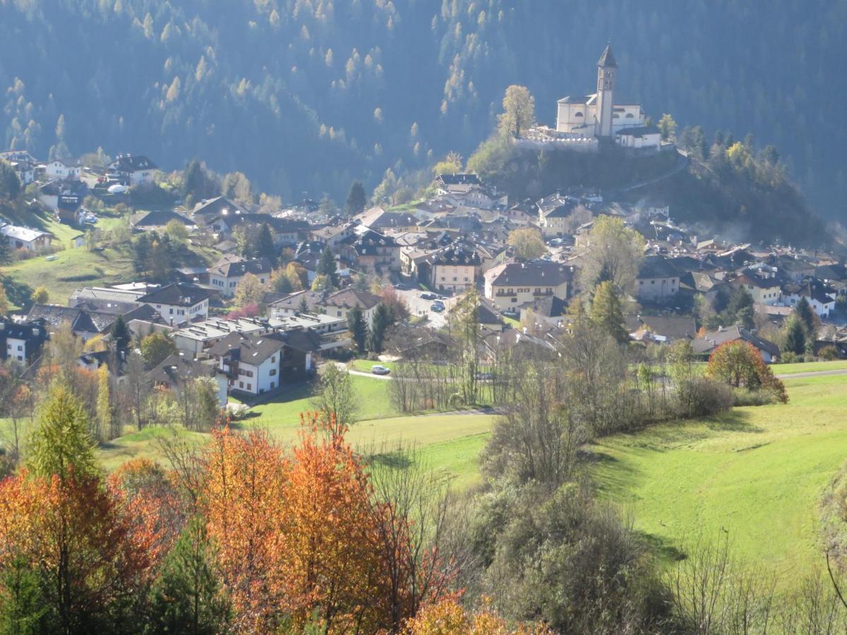 La Cesura Bed and Breakfast Carano  Buitenkant foto